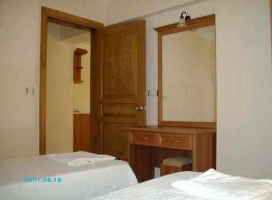 Nur Apart Otel 2*